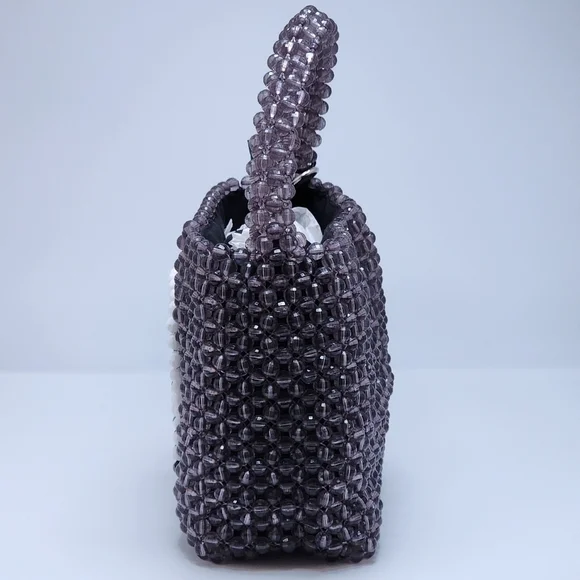 Bouffants and Broken Hearts by Kendra Dandy - Picture 2 of 11